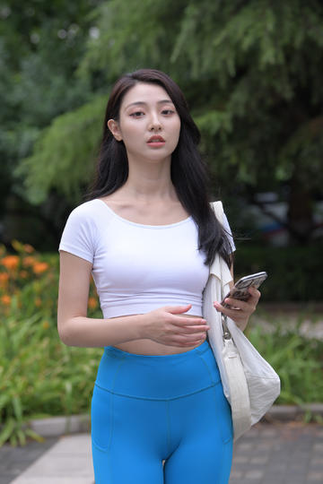 亚洲婷婷青娱乐尤物(婷婷音乐)